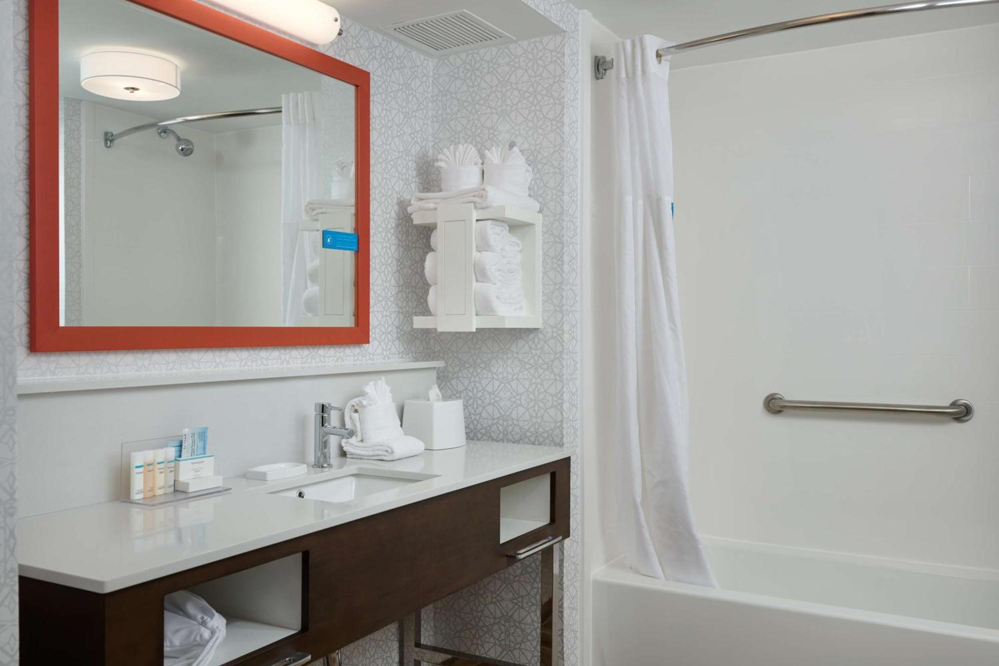 Hampton Inn Wilmington-Medical Park Extérieur photo