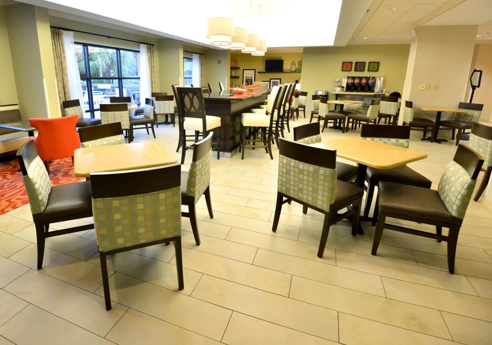 Hampton Inn Wilmington-Medical Park Extérieur photo